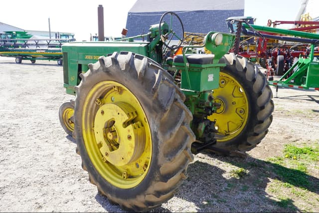 Image of John Deere 60 equipment image 3