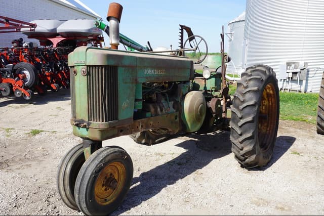 Image of John Deere 60 equipment image 1