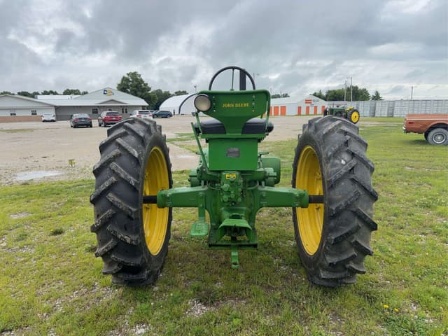 Image of John Deere 60 equipment image 3