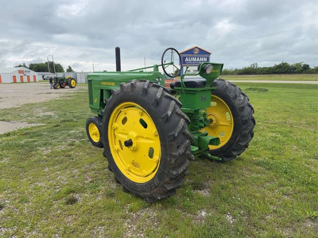 Image of John Deere 60 equipment image 2