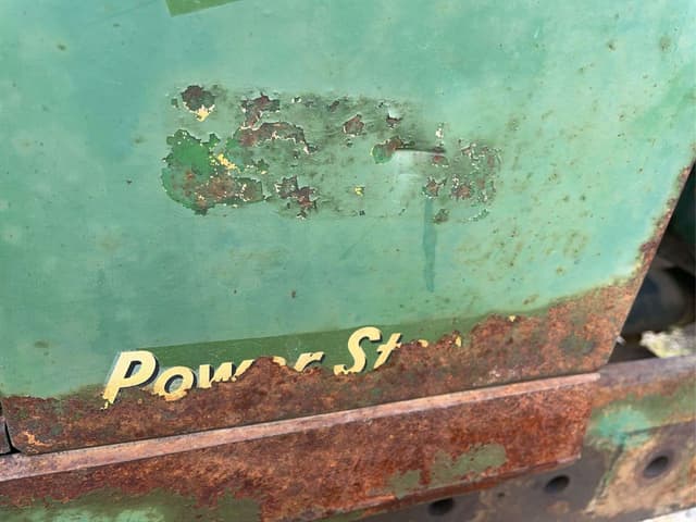 Image of John Deere 60 equipment image 2