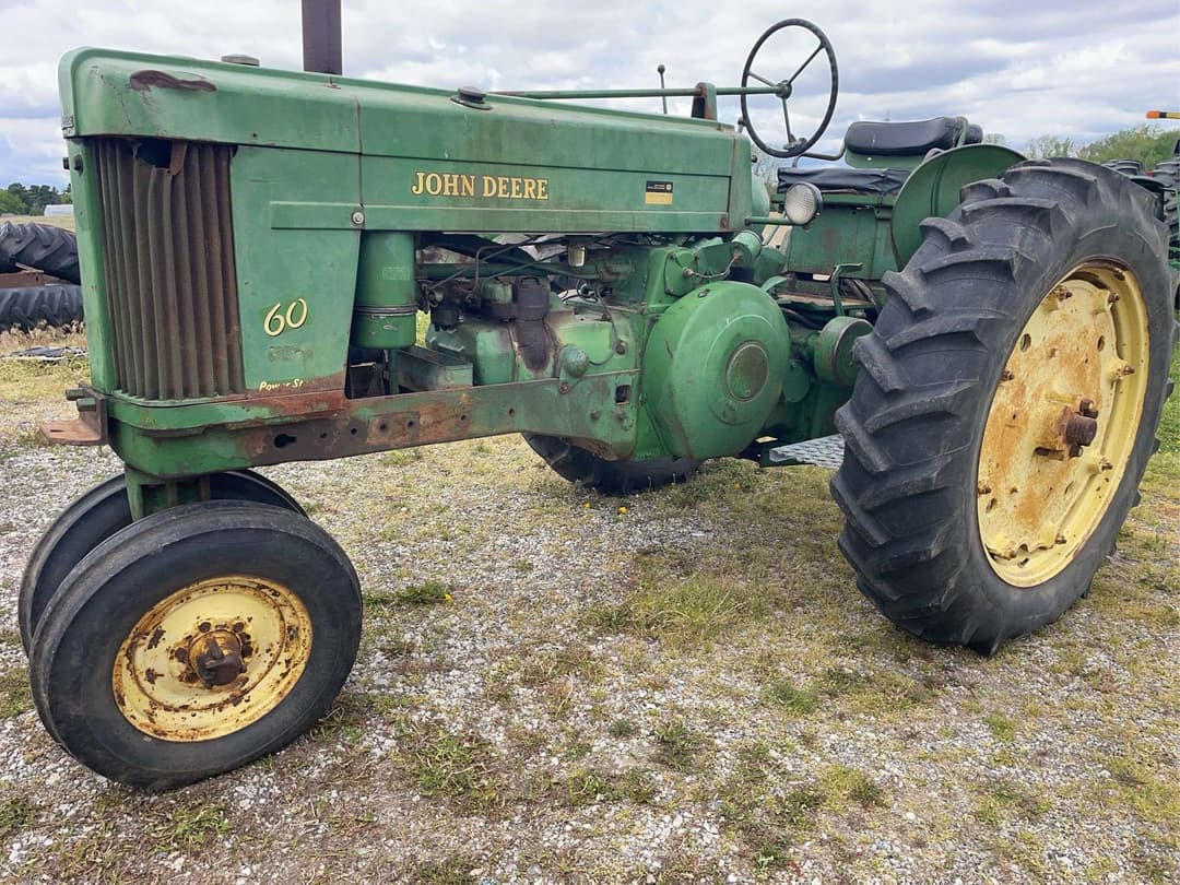 Image of John Deere 60 Primary image