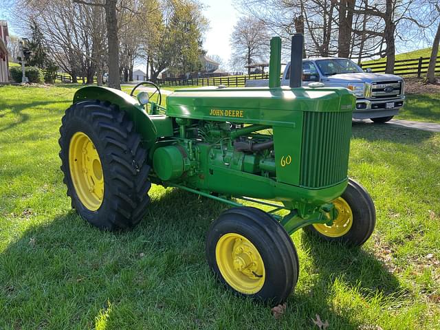 Image of John Deere 60 equipment image 2