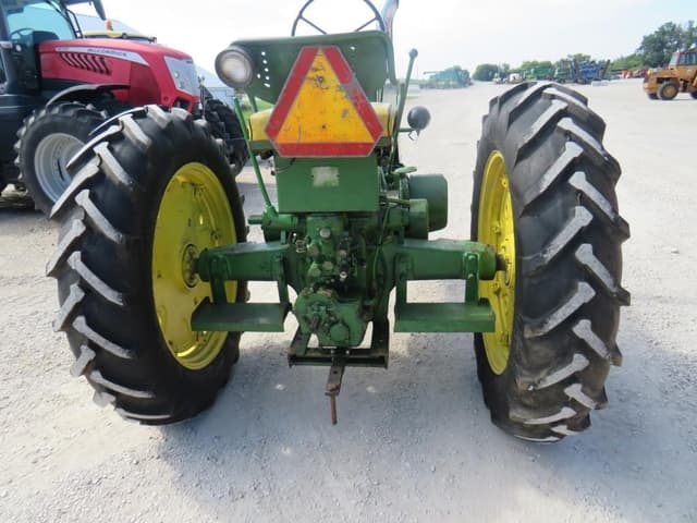 Image of John Deere 60 equipment image 4