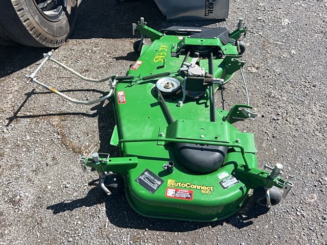 Image of John Deere 60D equipment image 1