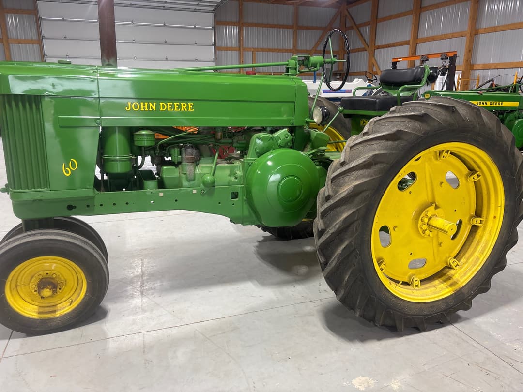 Image of John Deere 60 Primary image