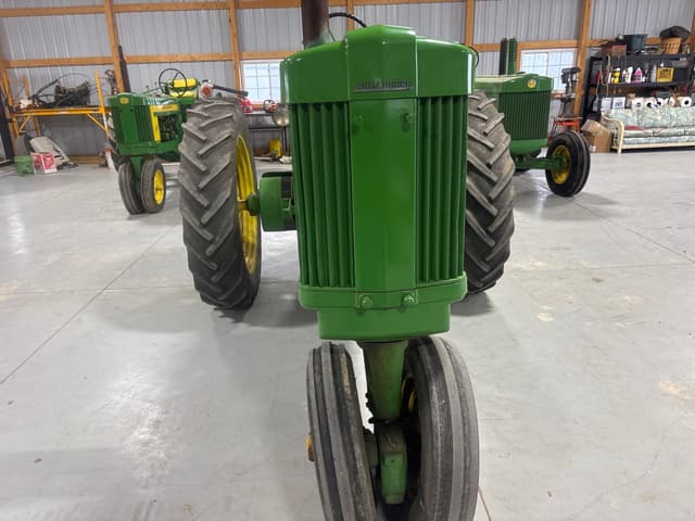 Image of John Deere 60 equipment image 2