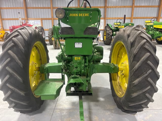Image of John Deere 60 equipment image 3