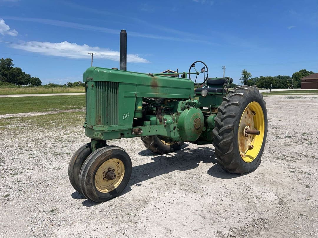 Image of John Deere 60 Primary image