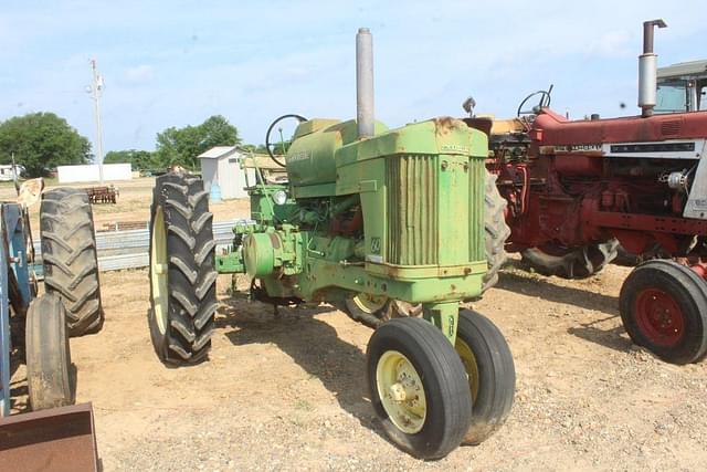 Image of John Deere 60 equipment image 3