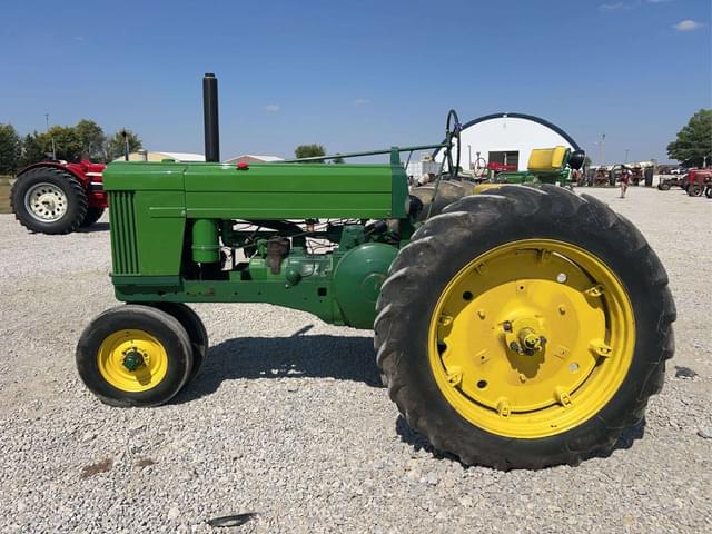 Image of John Deere 60 equipment image 1