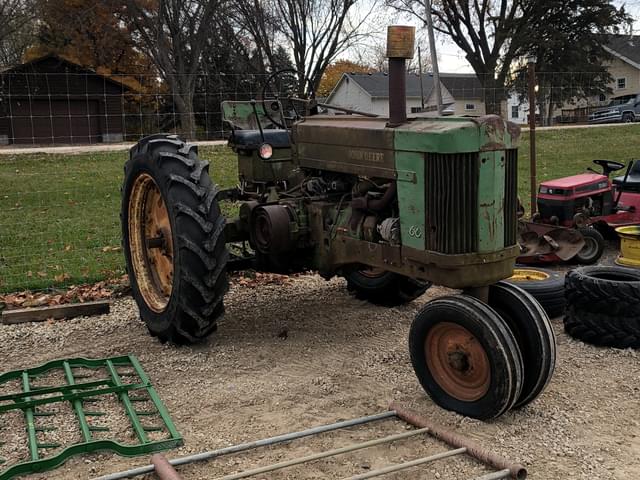 Image of John Deere 60 equipment image 1