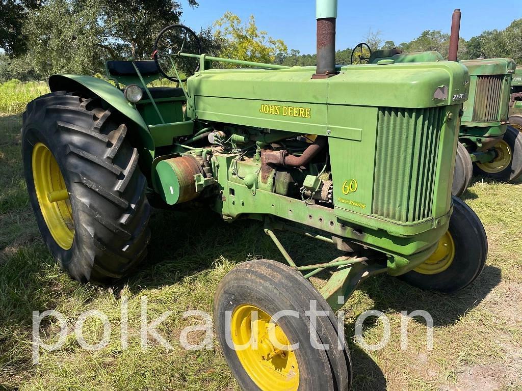 Image of John Deere 60 Primary image