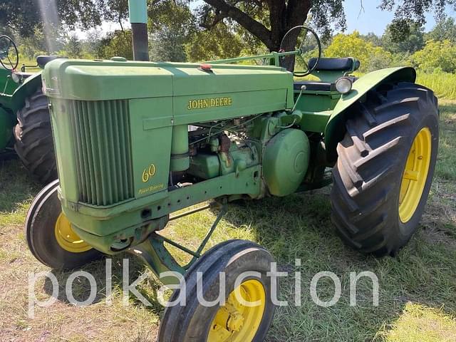 Image of John Deere 60 equipment image 2