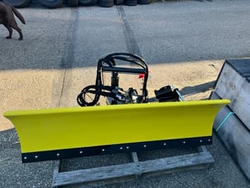 Main image John Deere 60" Front Blade