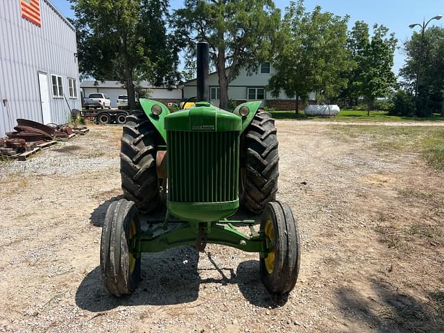 Image of John Deere 60 equipment image 2