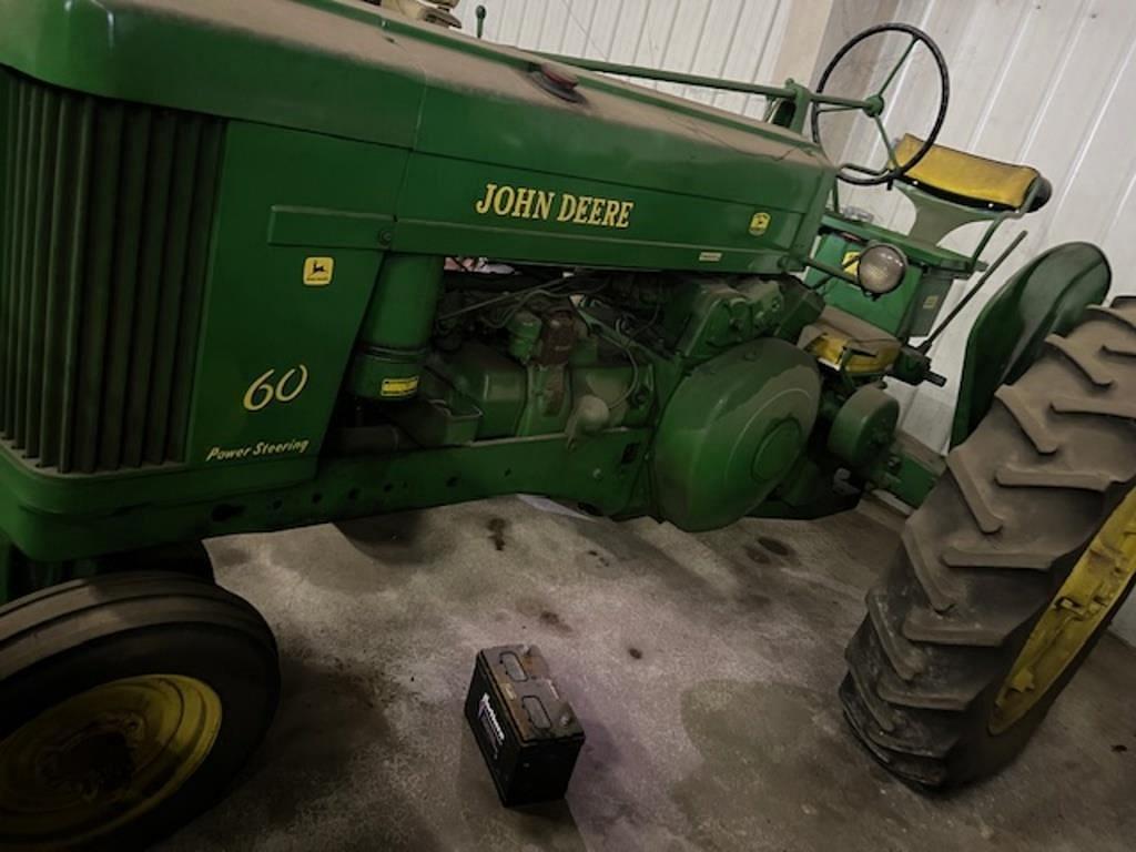Image of John Deere 60 Primary image