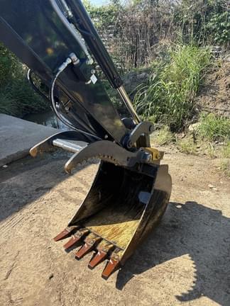 Image of John Deere 60P equipment image 1