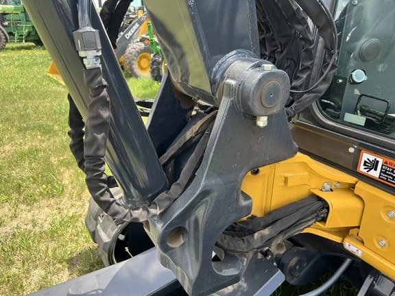 Image of John Deere 60P equipment image 4