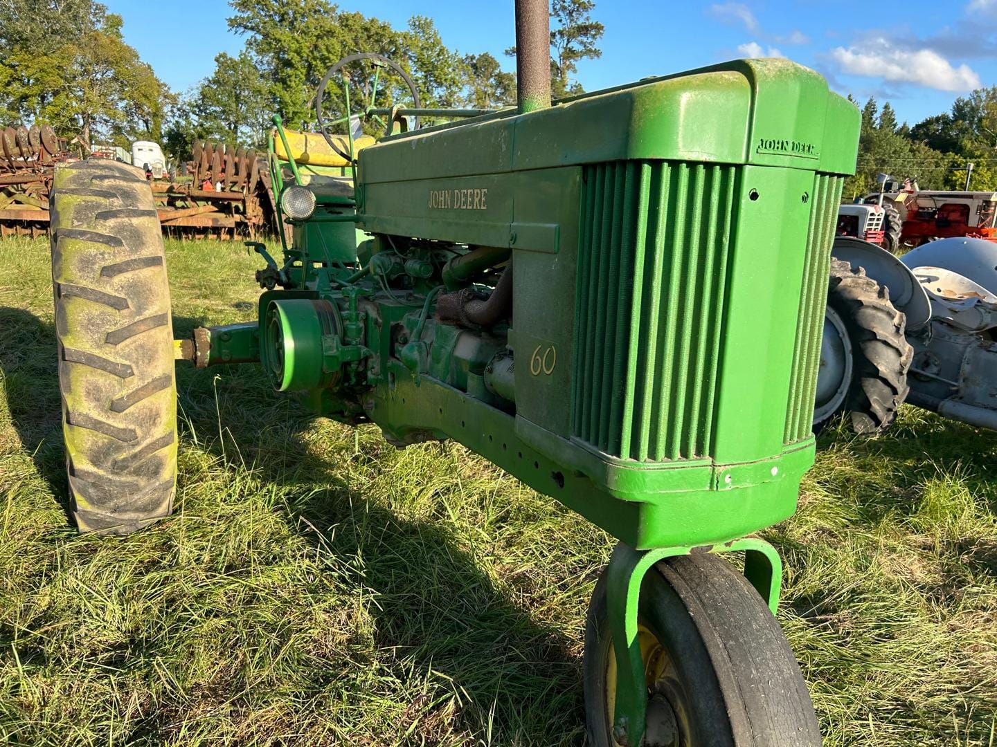 Main image John Deere 60