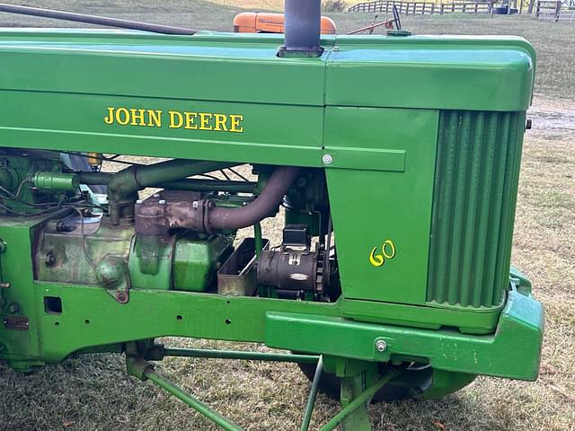 Image of John Deere 60 equipment image 3