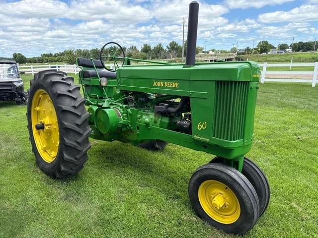 Image of John Deere 60 equipment image 3