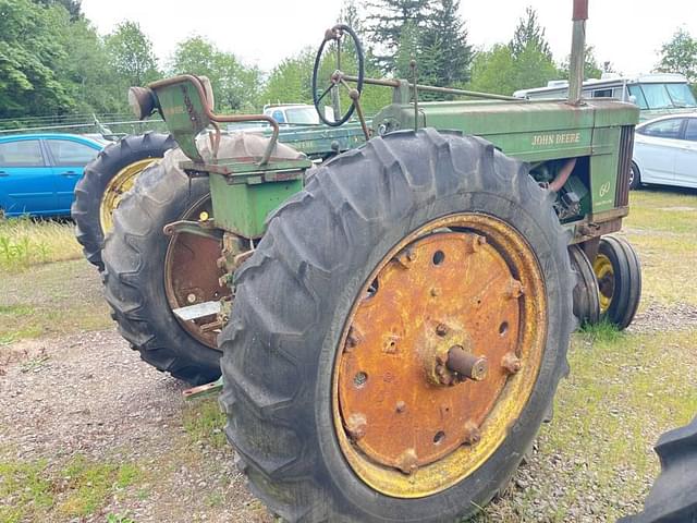 Image of John Deere 60 equipment image 4