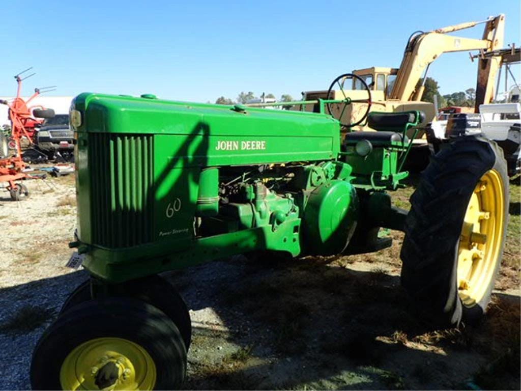 John Deere 60 Equipment Image0