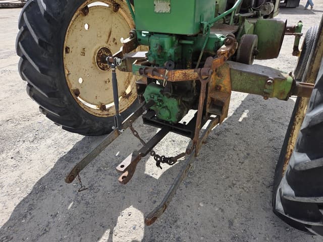 Image of John Deere 60 equipment image 4