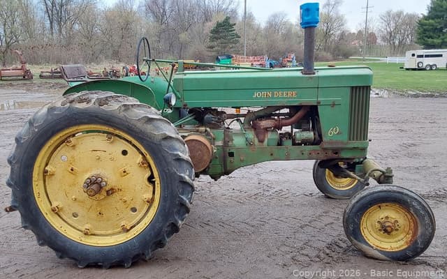 Image of John Deere 60 equipment image 4
