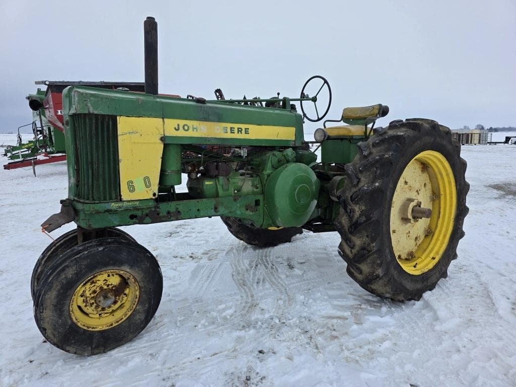 Image of John Deere 60 Primary image