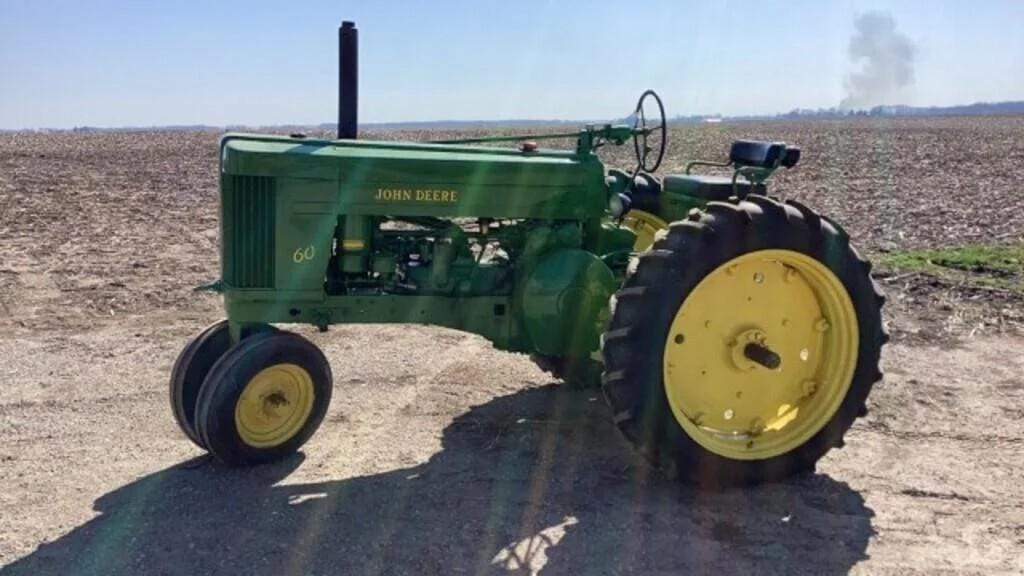 Main image John Deere 60