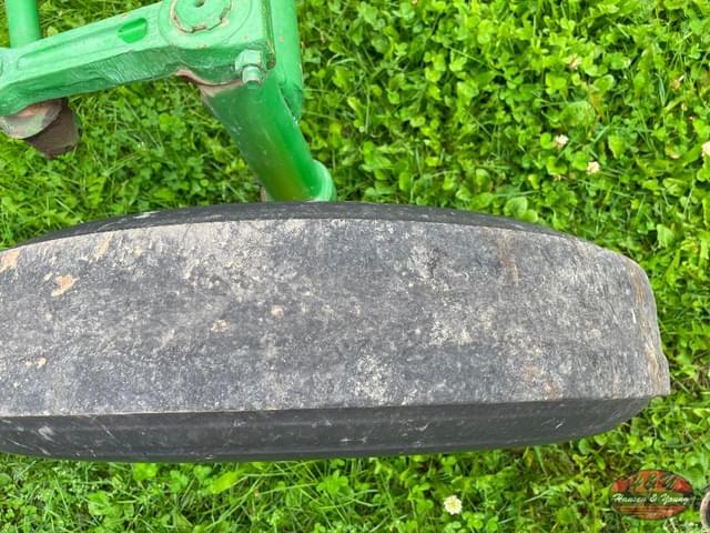 Image of John Deere 60 equipment image 4