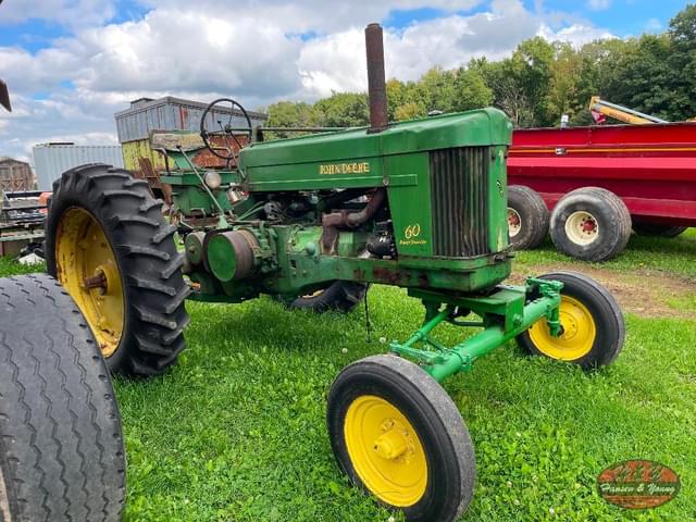 Image of John Deere 60 equipment image 1