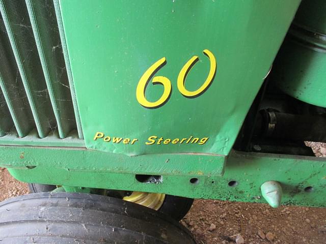 Image of John Deere 60 equipment image 2