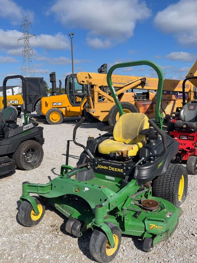 Image of John Deere Z930M equipment image 1