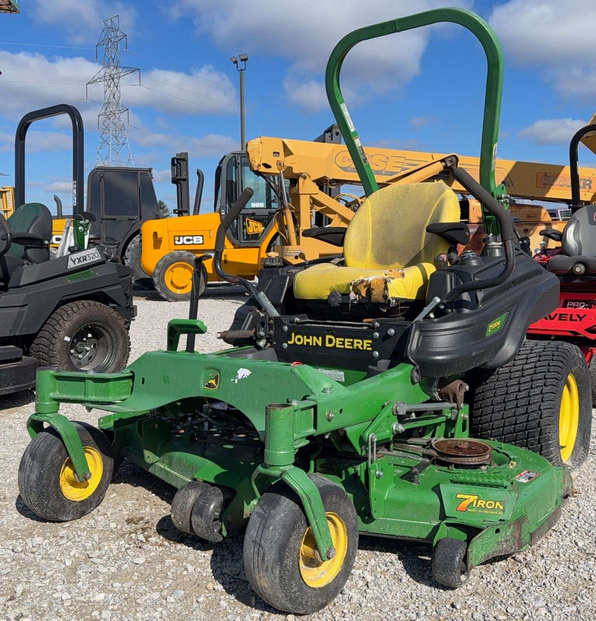 John Deere Z930M Equipment Image0