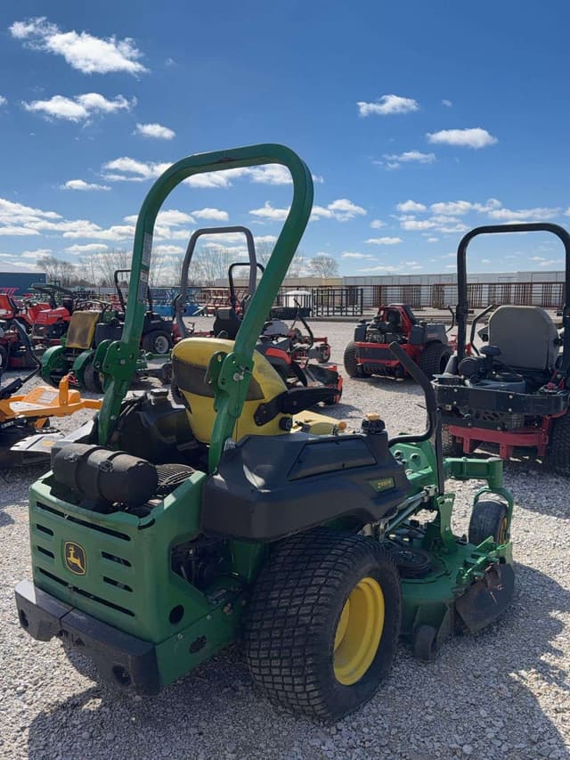 Image of John Deere Z930M equipment image 4