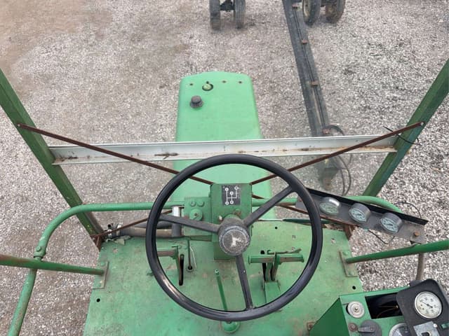 Image of John Deere 6000 equipment image 3