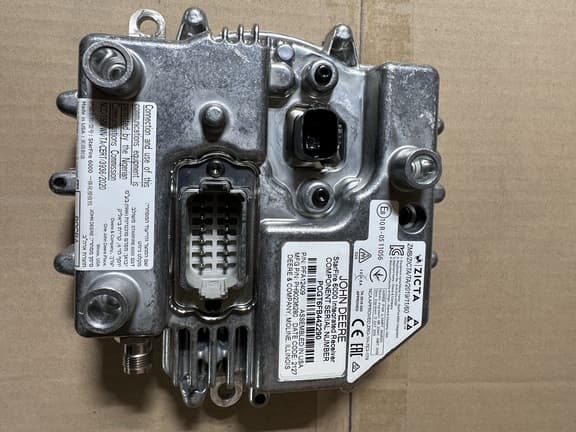 Image of John Deere StarFire 6000 Image 1