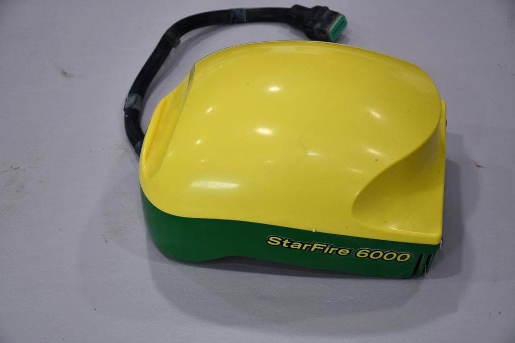 Image of John Deere StarFire 6000 Image 0