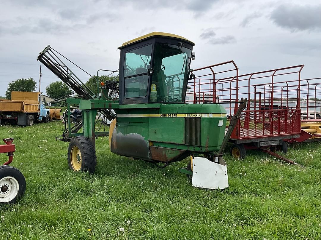 Image of John Deere 6000 Primary image