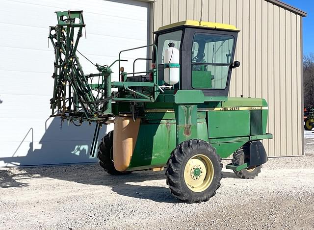 Image of John Deere 6000 equipment image 4