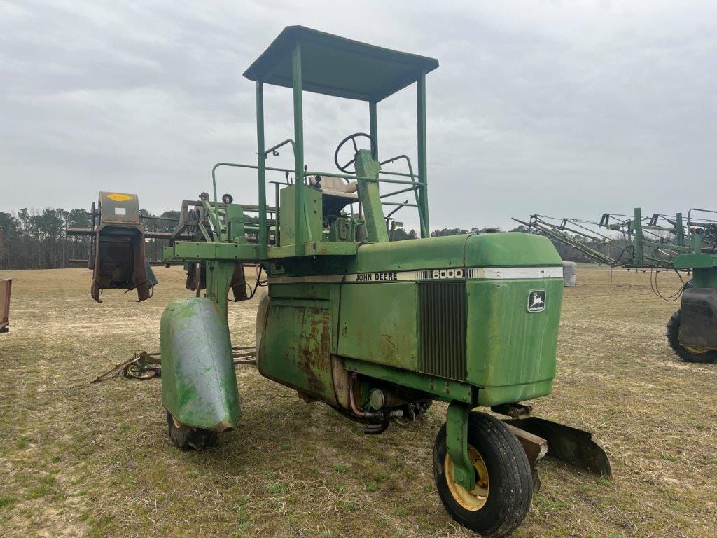 Main image John Deere 6000