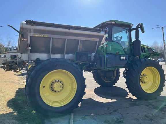 Image of John Deere 600R equipment image 3
