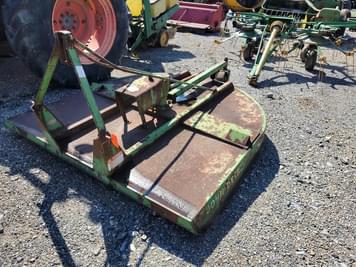 Main image John Deere 606