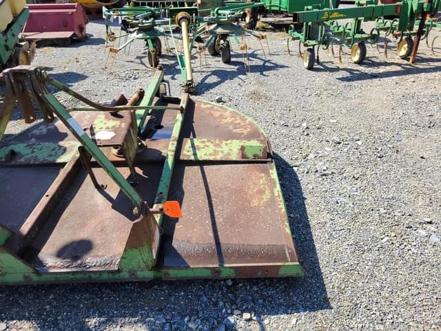 Image of John Deere 606 equipment image 1
