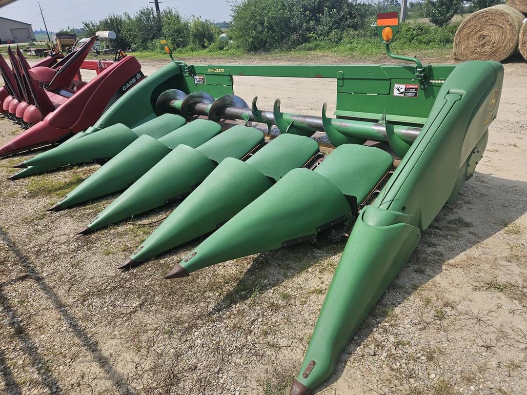 Image of John Deere 606C Primary image