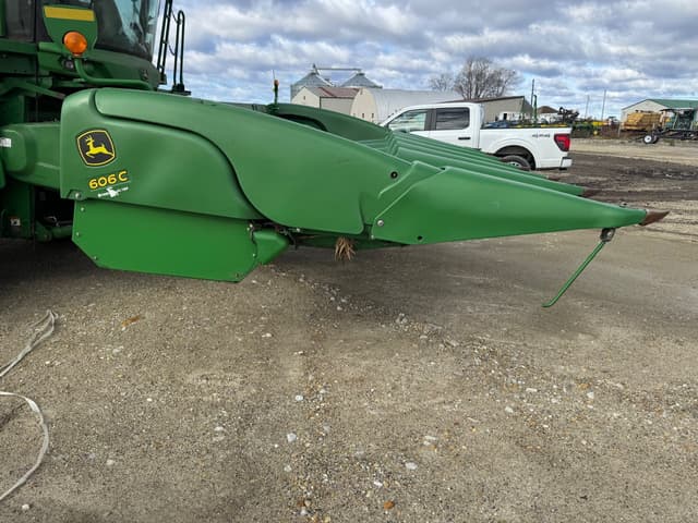 Image of John Deere 606C equipment image 4