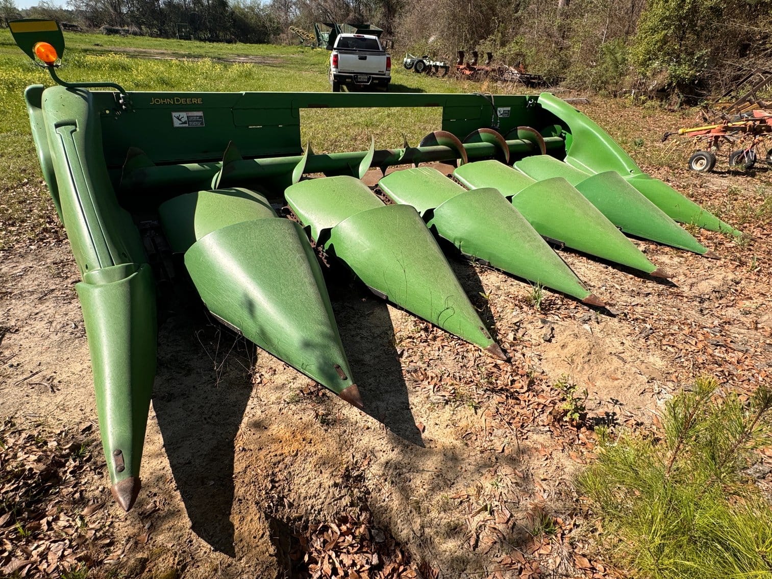 John Deere 606C Equipment Image0